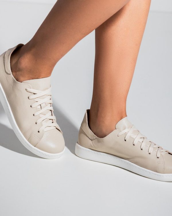 Tênis Couro Off White Solado Baixo