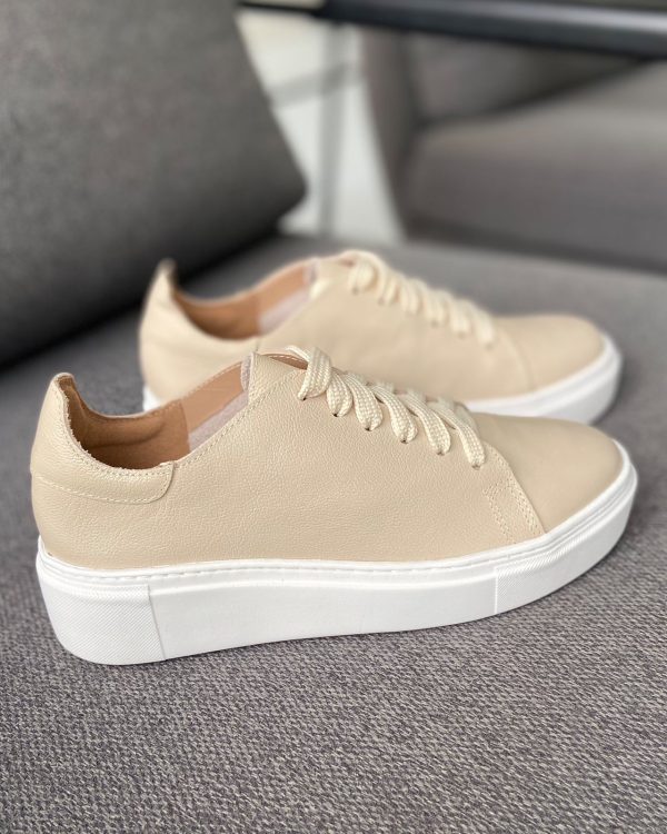 Tênis Off White em Couro