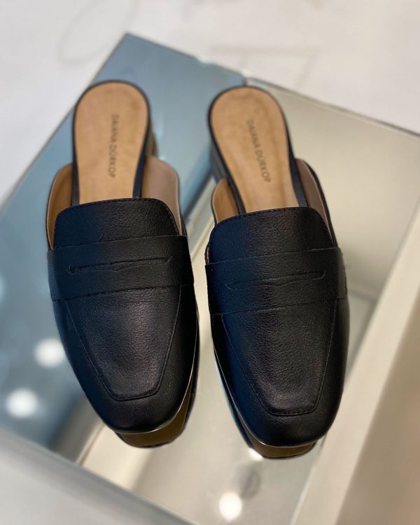 Mule Preto em Couro