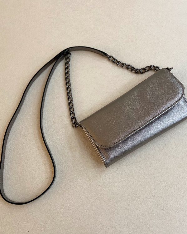 Bolsa Tiracolo em Couro Ônix