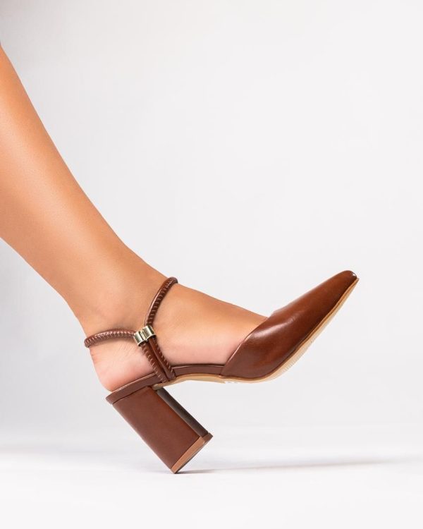 Scarpin Caramelo Salto Bloco