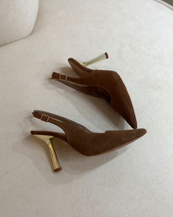 Scarpin Slingback Couro Camurça Caramelo